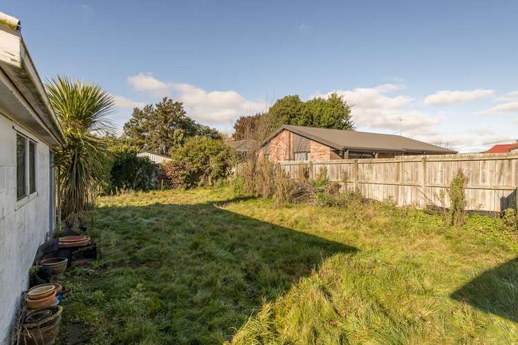 8 Oakhurst Place Russley_14