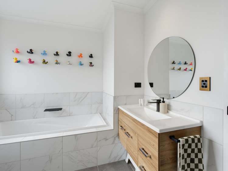 3 Hayward Wright Lane Avondale_29
