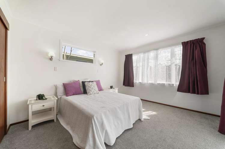 60 Farquhar Road Glendene_11