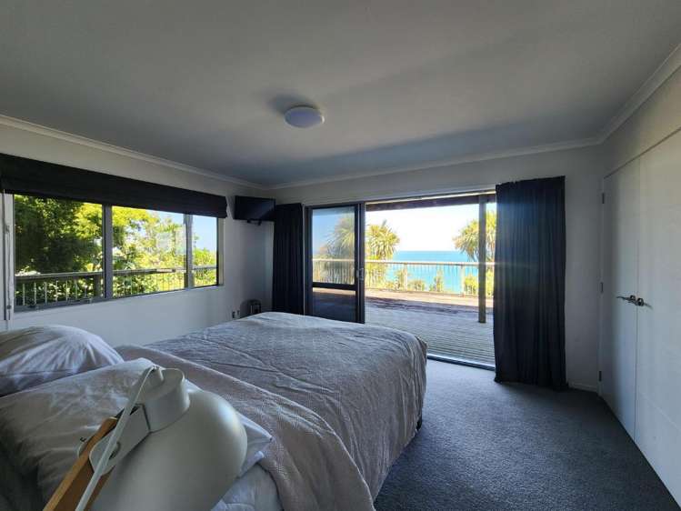 2/8 White Cliff Bay Urenui_14