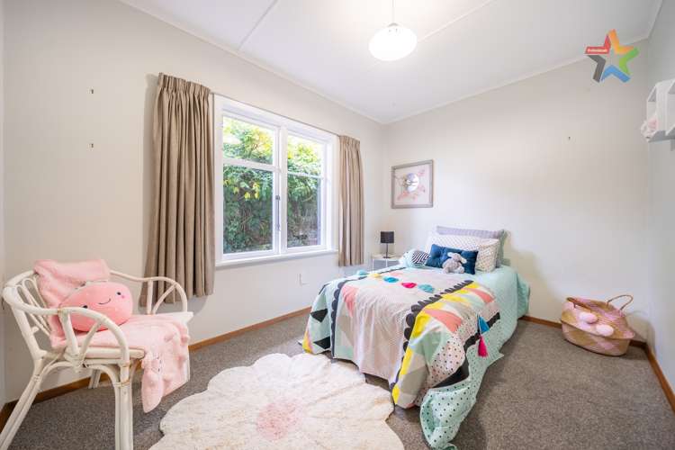 19 Karaka Street Otaki Beach_17