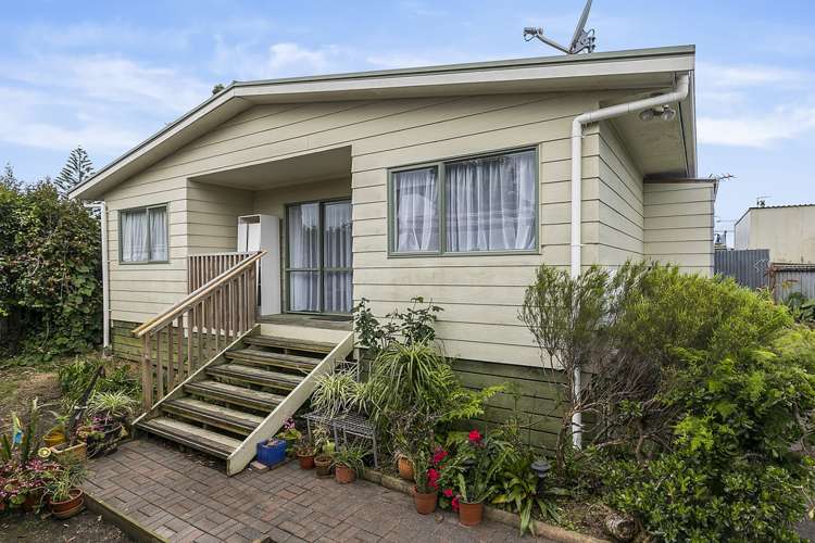 21 Thomas Avenue Te Atatu Peninsula_2