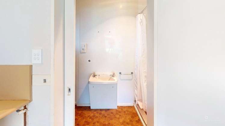203 Fitzherbert Avenue West End_4