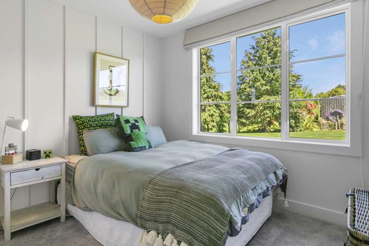 5 Lens Way Acacia Bay_18