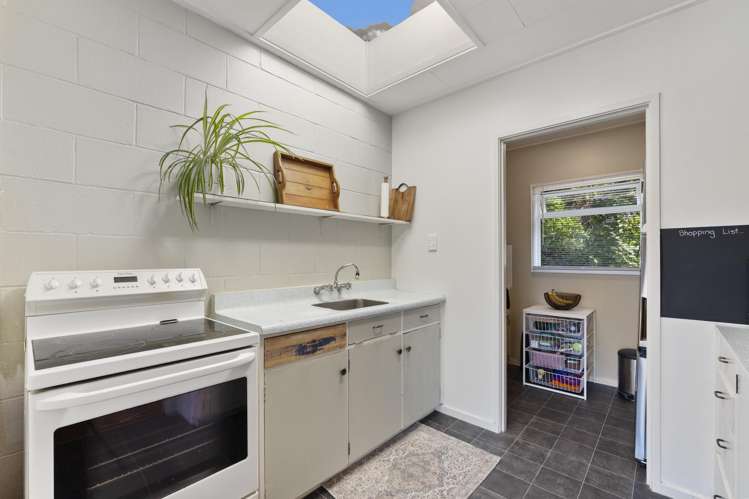 73a Great North Road Saint Johns Hill_11