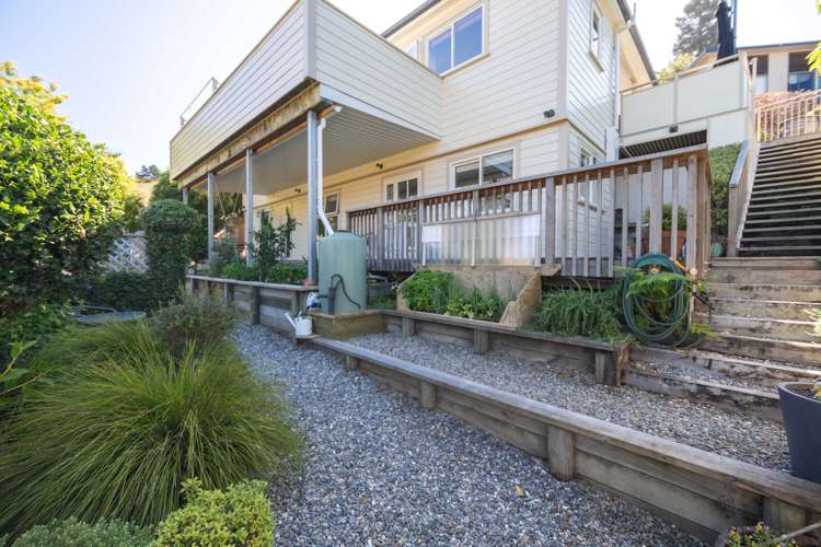 7 Banff Way Toi Toi_25