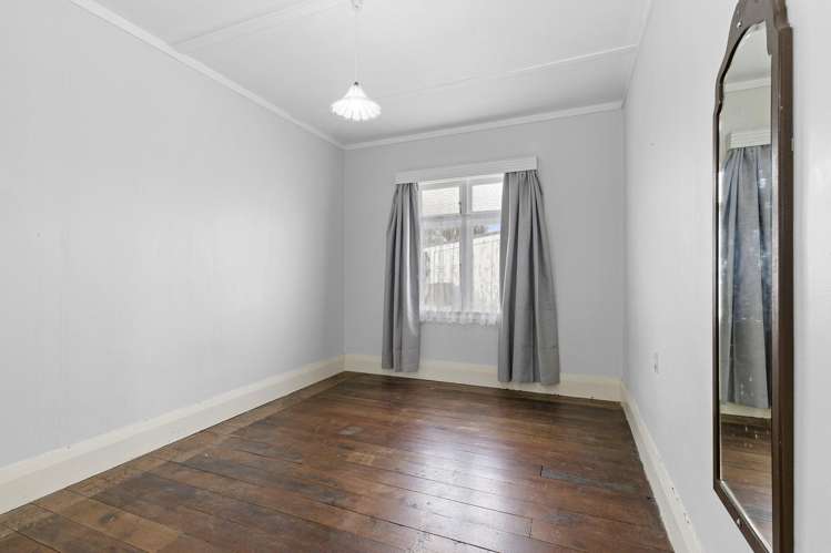 7 Montague Street Alicetown_10