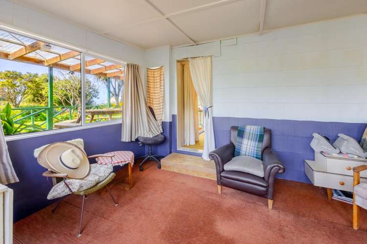 25 Beach Road Porangahau_12