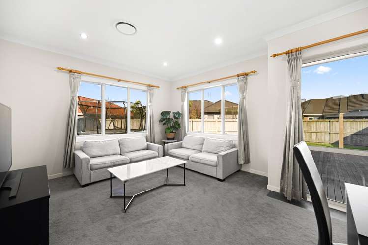 27 Teatree Close Huntington_7