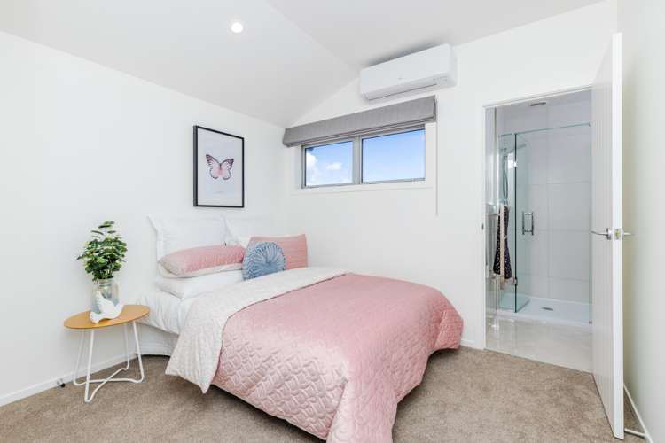 2/14 Hammond Street Hamilton Central_23