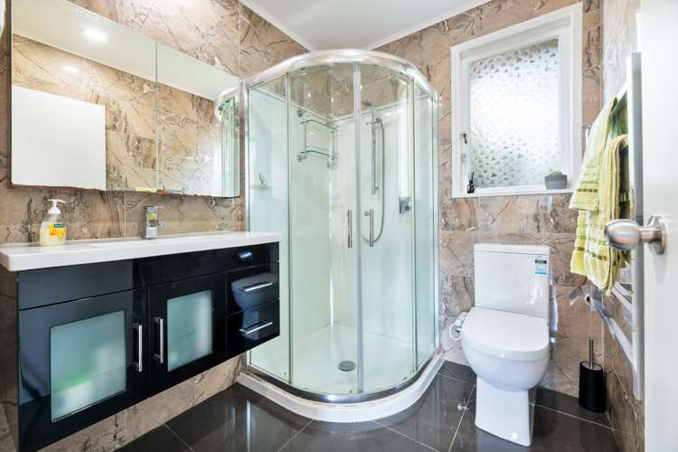 23 Patts Avenue Glendene_17