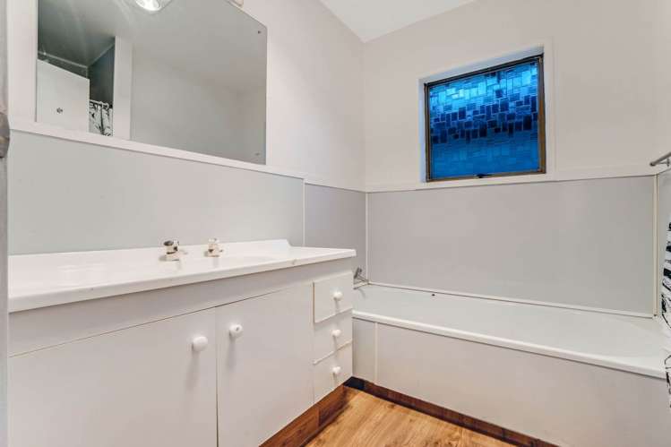 13 Wesleydale Place Papakura_13