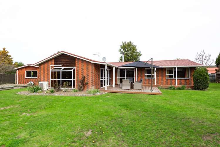 4 Gill Crescent Redwoodtown_23