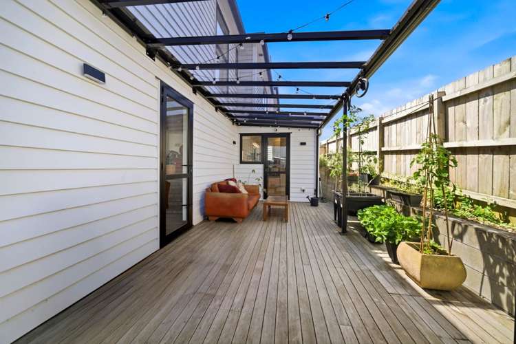 118C Mount Smart Road Royal Oak_16