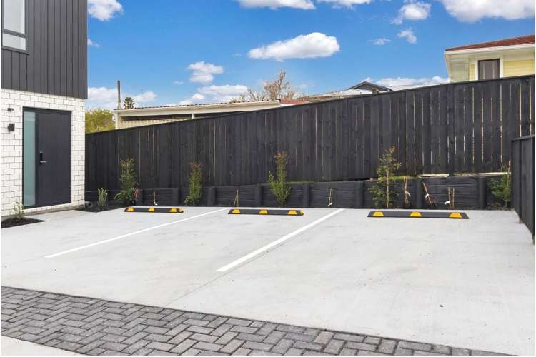 51 Neil Avenue Te Atatu Peninsula_10