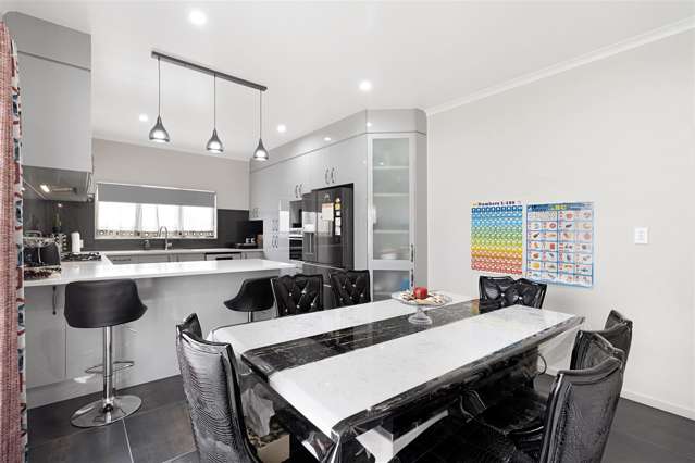 A/7 Woodvale Road Glen Eden_3