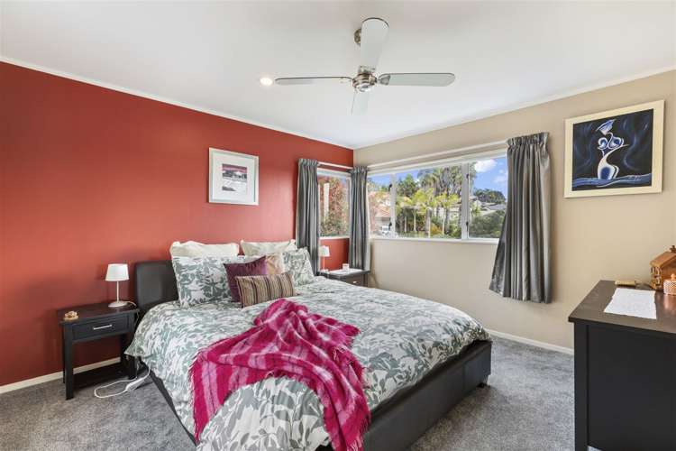 22 Tenbless Court Unsworth Heights_10