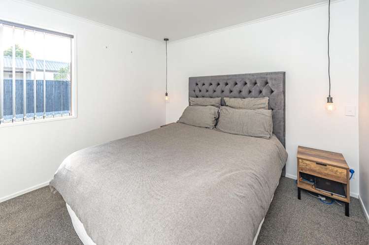 10 Banks Place 1230_5