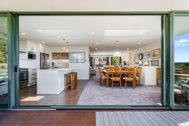 9 Careen Grove Gulf Harbour_5