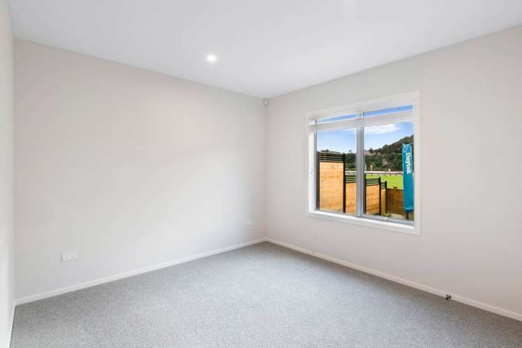 1 Weranui Road Waiwera_8