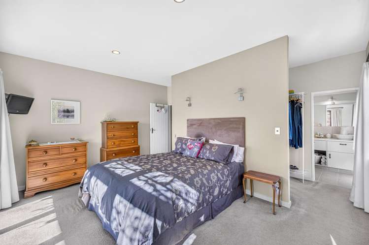 7 Montebello Avenue Stoke_10