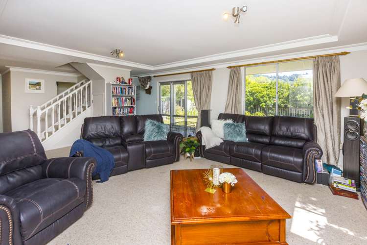 44 Sunbrae Drive Silverstream_17