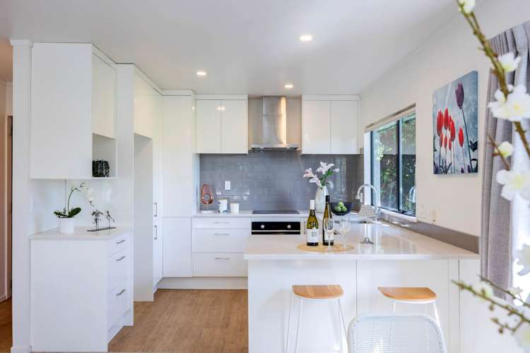 2/73 Bond Crescent Forrest Hill_7