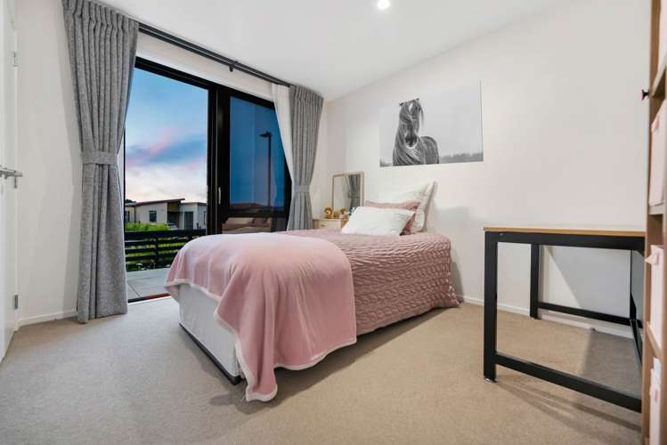 1 Canna Street Totara Park_9