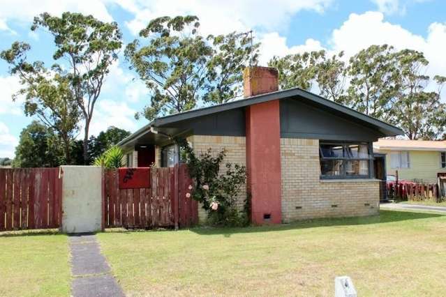 25 James Henry Crescent Huntly_1