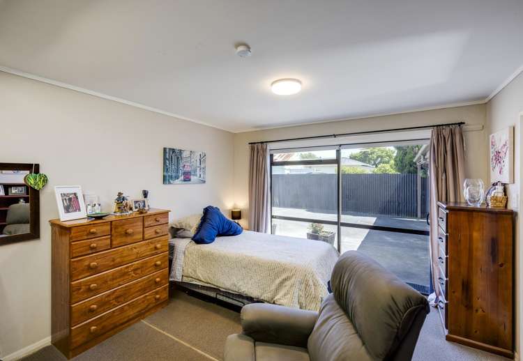 2/123 Georges Drive Napier South_12