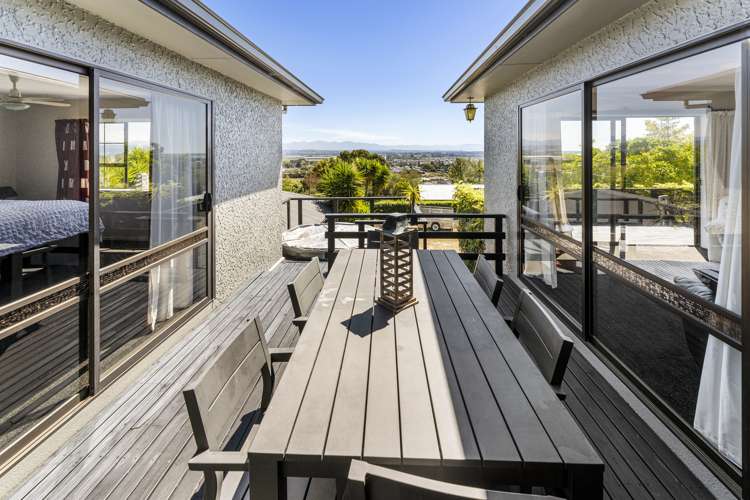 101 Hart Road Richmond_16