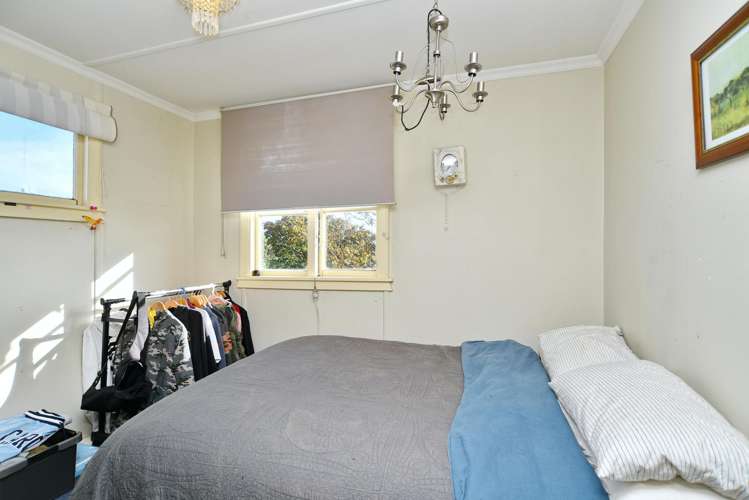 47 Batten Grove The Pines Beach_14