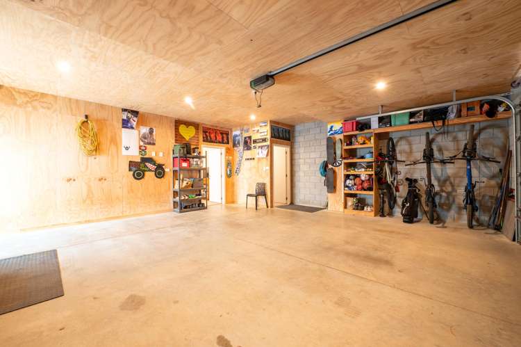 16 Sloane Avenue Tihiotonga_28