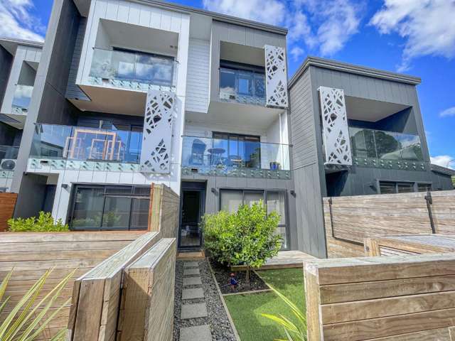 Modern 3-Bedroom Home with Study in Prime Location