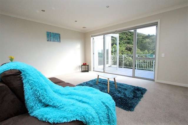 6 Mewburn Rise Karori_4