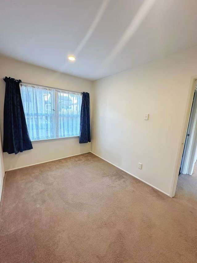 4/11 Tawera Road Greenlane_4