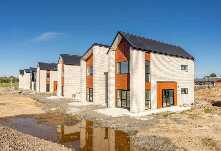 10/46-52 Karewa Place Te Rapa_8