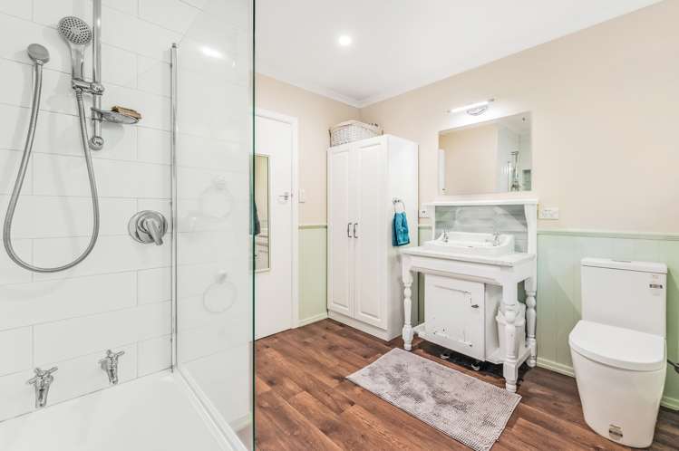 15 Longden Street Darfield_11