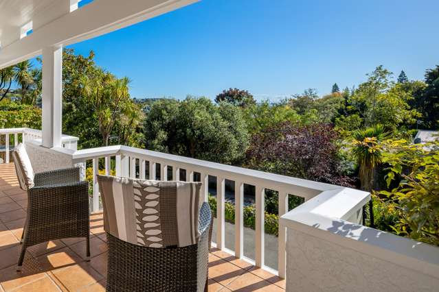 Spacious Family Home In Nelson's Dress Circle