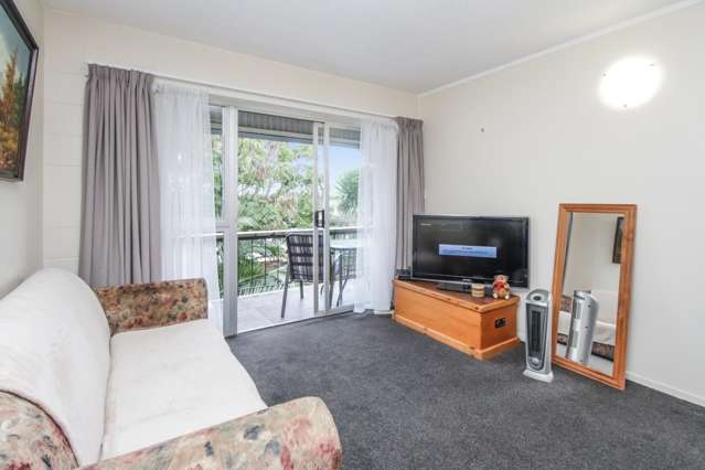 11/32 Blockhouse Bay Road Avondale_4