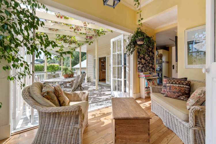 42 Cheltenham Road Devonport_6