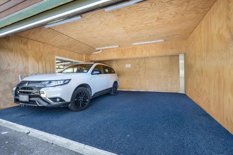 91 Weranui Road Waiwera_26