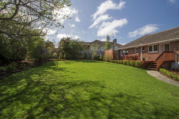 5 Woodhams Street Beach Haven_13