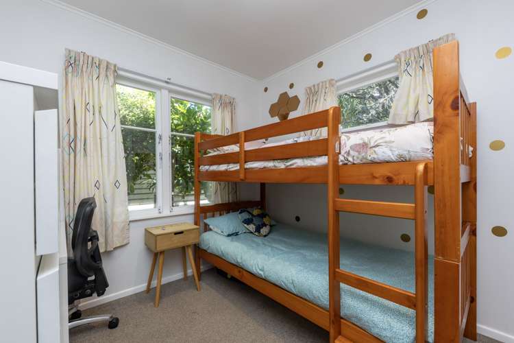 25 Taipari Road Te Atatu Peninsula_11