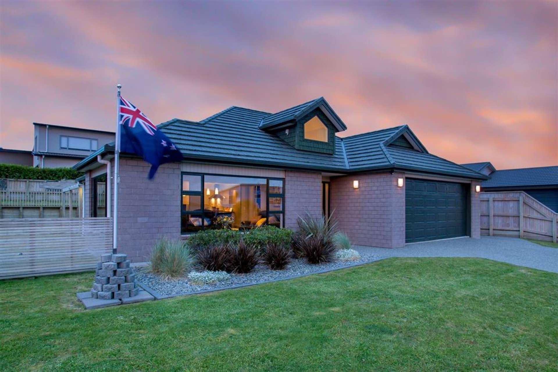 15 Nelson Avenue Aotea Porirua City Houses for Sale One Roof