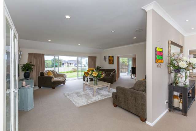 2 Cascade Way Paraparaumu_4