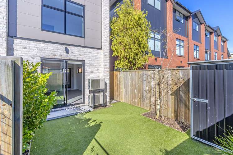 1/263 Gloucester Street_0