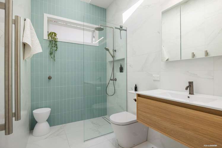 2/32 St Michaels Avenue Pt Chevalier_5