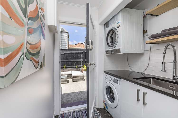 12 Takatimu Way Johnsonville_14