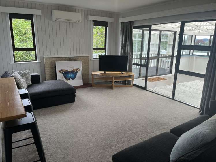 5 Sussex Place 11601_1